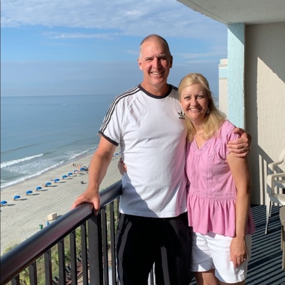 Meet your Posher, Carla - Picture 1 of 1